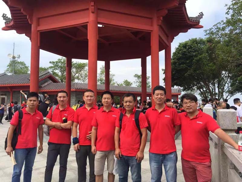 塘朗山攀登之行 塘朗山攀登之行